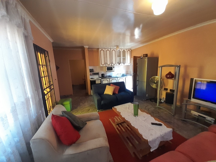 2 Bedroom Property for Sale in Mabopane Unit X North West